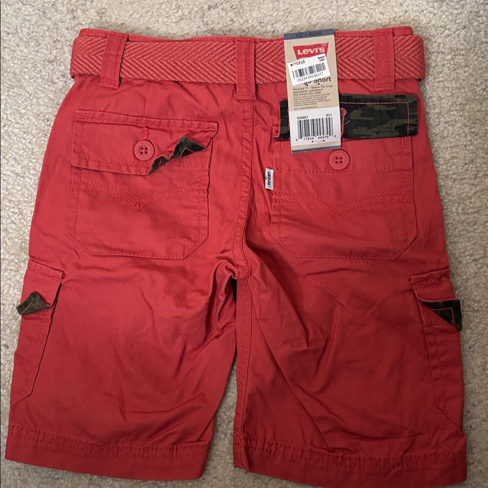 Levi's Coral Red boys Cargo Shorts with Woven Belt nwt size 4 - Picture 3 of 5